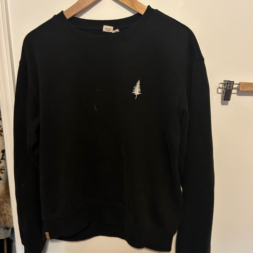 Tentree Crewneck sweater